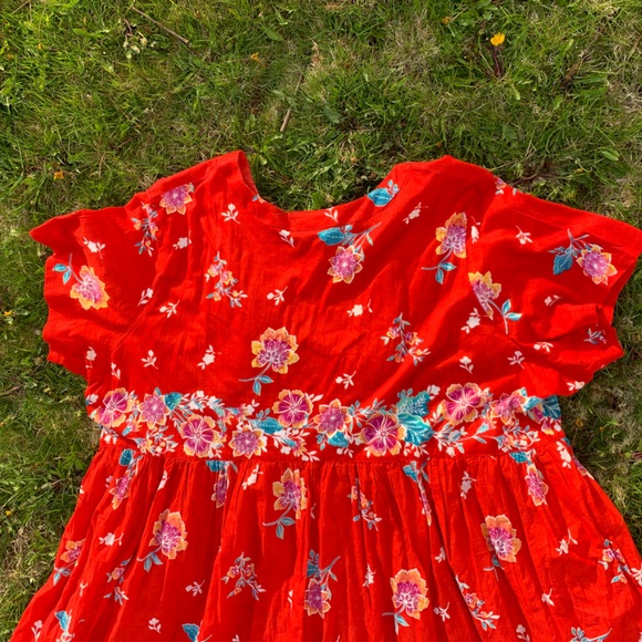 Vibrantly Colored 100% Cotton, Floral Summer MIDI Dress - Picture 7 of 11